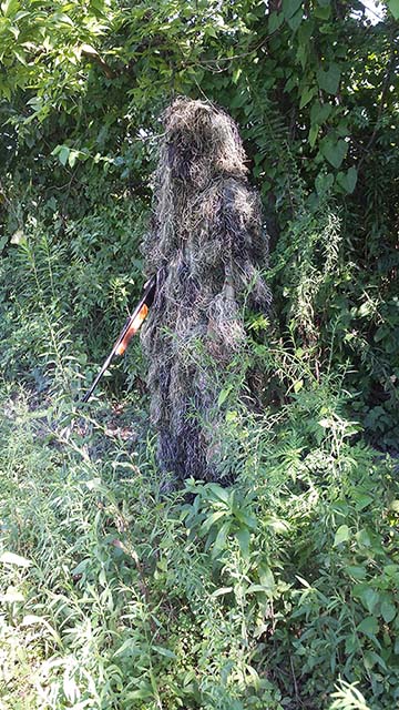 Burly-Big-Tall-Mens-Ghillie-Suit-Camo-All-Purpose-Hunting-Jacket-Hood-and-Pant-Leafy-3D-Sniper-Set-SIDE-VIEW.jpg
